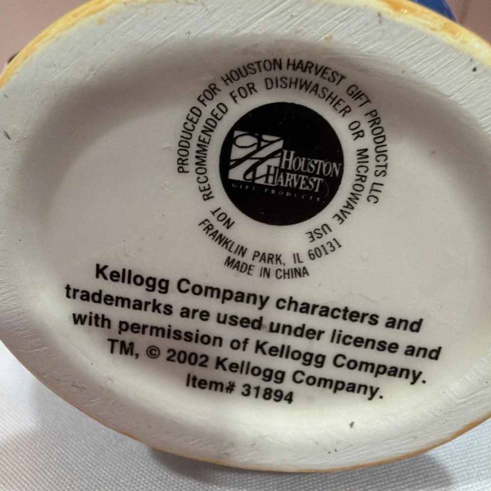 Tony the Tiger and Toucan Sam Kellogg's Cereal Suger, Milk Servers Y2K Porcelain